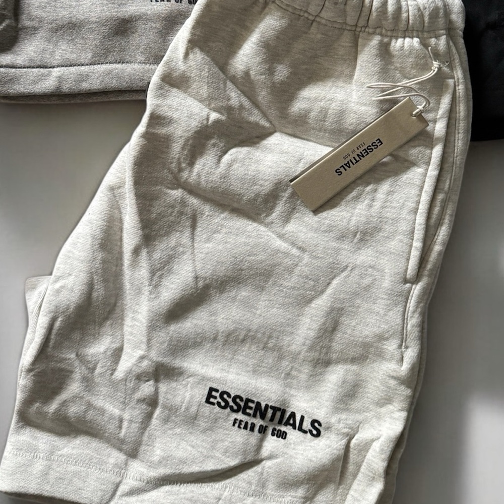 Essentials FOG shorts